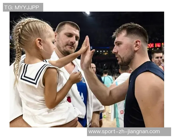 东契奇带队团建活动艾顿分享全明星首次体验感受 东契奇带队团建活动艾顿分享全明星首次体验感受