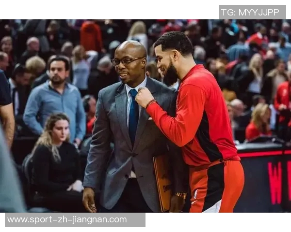 龙狮篮球俱乐部正式宣布助理教练ErikOlson续约成功喜讯 龙狮篮球俱乐部正式宣布助理教练ErikOlson续约成功喜讯