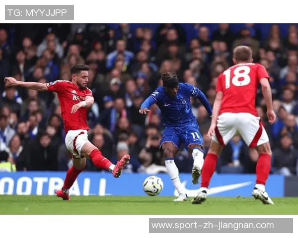 利物浦与小蜜蜂历史交锋回顾五场全胜仅失一球展现强大防守