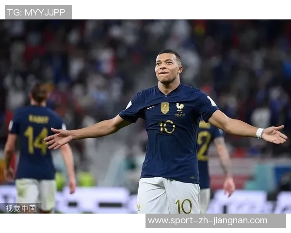 姆巴佩分享庆祝照片称国家德比胜利归球队活力无限展现精彩表现 姆巴佩分享庆祝照片称国家德比胜利归球队活力无限展现精彩表现