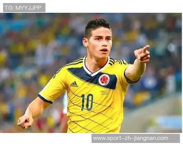 J罗23岁时夺金靴加盟皇马却近6年频繁转会至7队的传奇之路